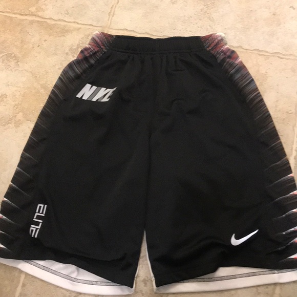 Nike Other - Nike elite basketball shorts large